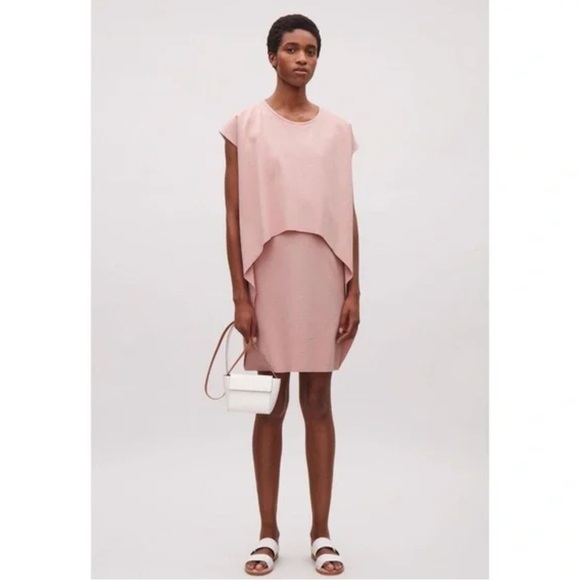 COS Circle Cut Layer Knit Mini Dress Size XS Extra Small Pink Travel Easy Fit - Picture 1 of 12